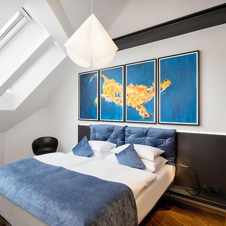 Mooo Downtown Aparthotel Прага Екстериор снимка